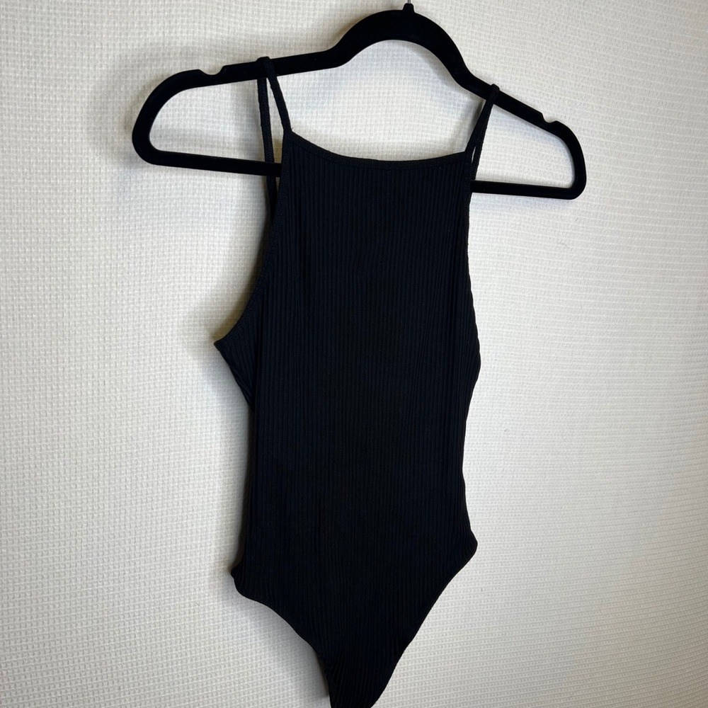 Wilfred Aritzia Black Ribbed High Neck Low Back Bodysuit Small 61790